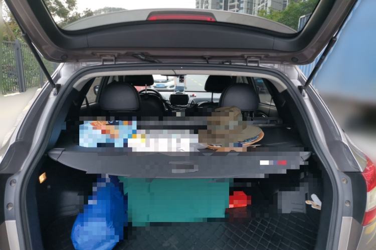 Used Hyundai ix35 2015 2.0L Automatic 2WD Smart Version China V Standard Trunk