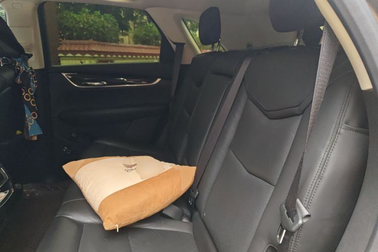 Used Cadillac XT5 2018 25T Luxury Model