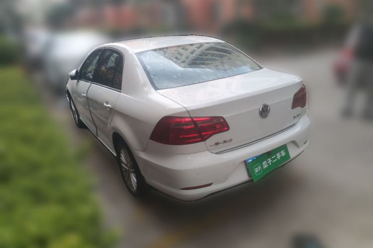 Used Volkswagen Bora 2014 1.6L Automatic Luxury Model Rear Left 45 Deg