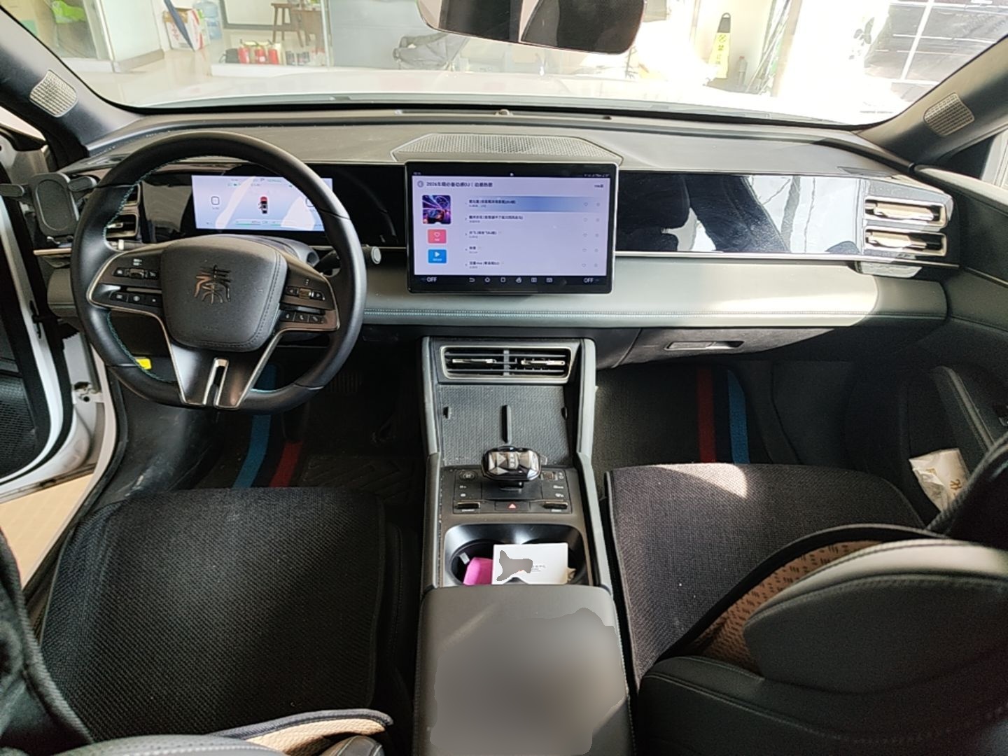 BYD Qin L 2024 DM-i 80KM Beyond Model — снимка 12