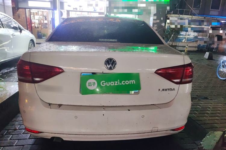 Used Volkswagen Lavida 2017 1.6L Manual Fashion Edition