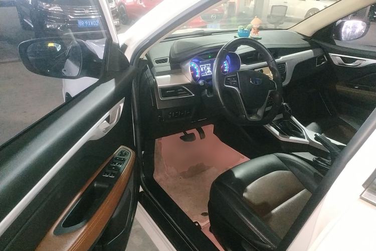 Used Geely Auto Vision 2019 Upgraded Model 1.5L CVT Luxury Version China VI Standard