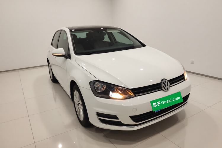 Used Volkswagen Golf 2015 1.6L Automatic Comfort Model

