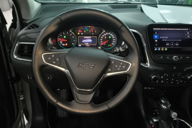 Used Chevrolet Equinox 2019 Redline 550T Automatic All-Wheel-Drive RS Model China VI Standard Steering Wheel