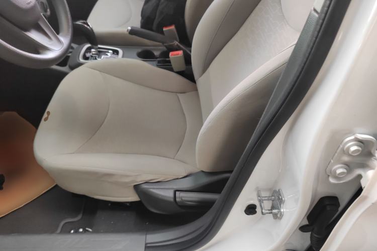 Used Chevrolet Sail 2015 Sail 3 1.3L AMT Ideal Edition
