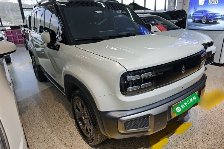 Used Baojun Spark EUV 2026 301km Flagship Edition Front Right 45 Deg