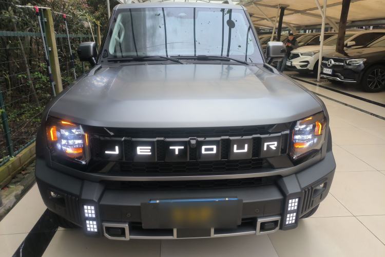 Used JETOUR Traveler 2023 2.0T All-Wheel-Drive CrossPRO Front