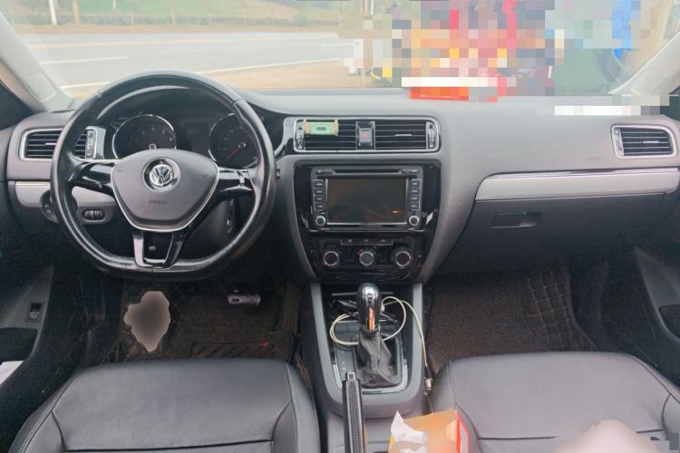 Used Volkswagen Sagitar 2015 1.6L Automatic Comfort Model