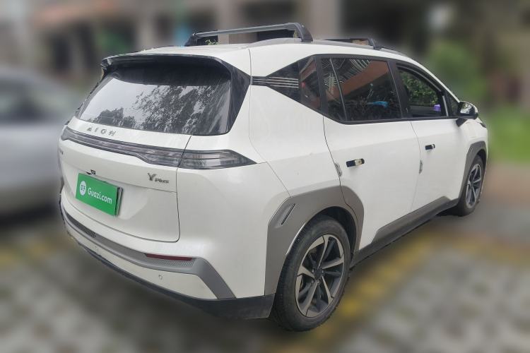 Used AION Y 2023 Younger Star Edition