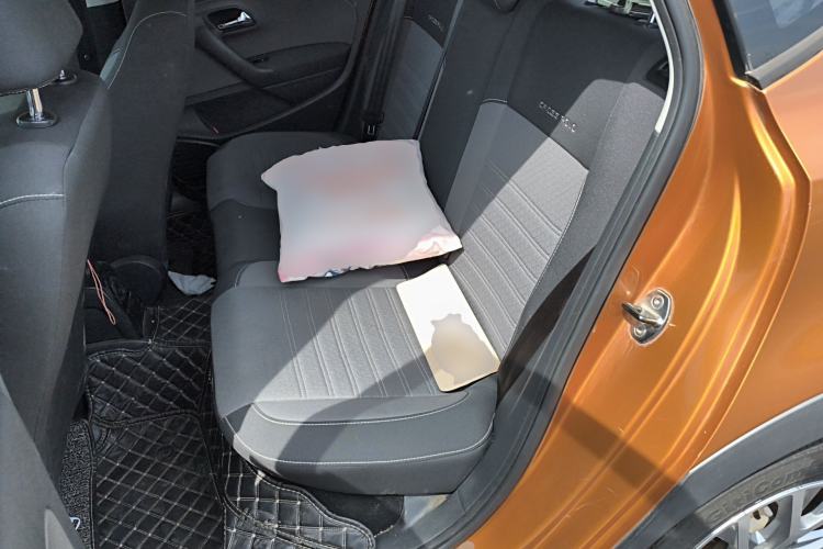 Used Volkswagen Polo 2014 1.6L Cross Polo Automatic Left Rear Seat