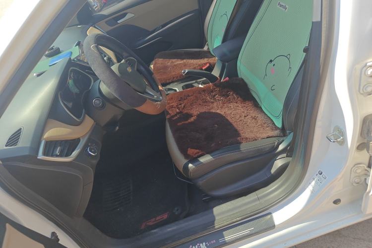 Used Chevrolet Monza 2021 320 Automatic Enjoyment Sunroof Edition Left Front Seat