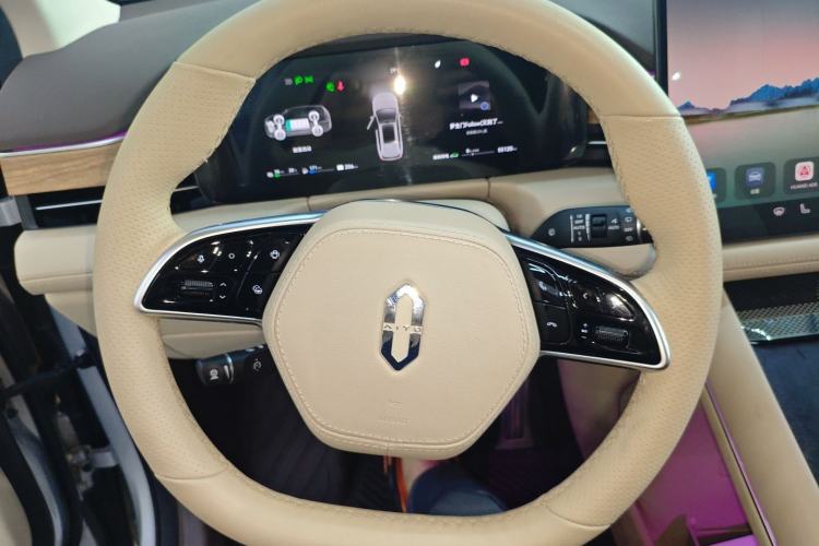 Used Hima AITO M7 2024 1.5T Intelligent Drive 4x4 Max Edition 6 Seats Steering Wheel