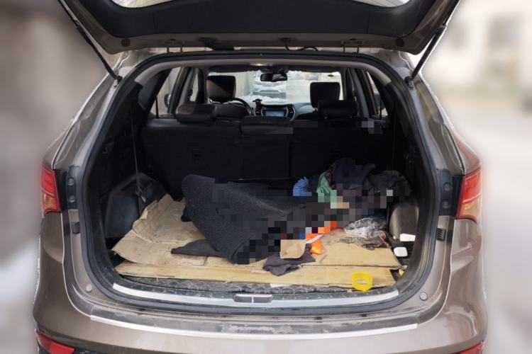 Used Hyundai Santa Fe 2013 Revised Version 2.4L Automatic All-Wheel Drive Luxury Trim
