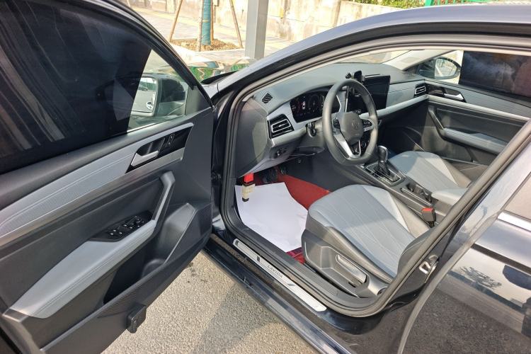 Used Volkswagen Lavida 2024 1.5L Automatic 5 Million Edition Driver Seat