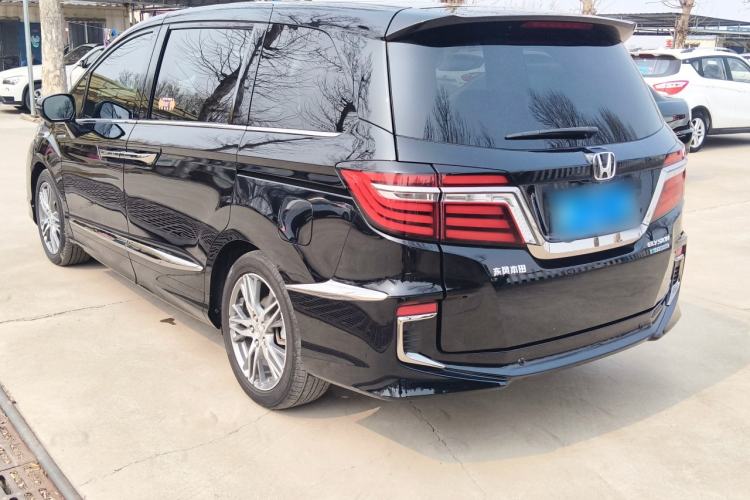 Used Honda Elysion 2019 2.0L Hybrid Supreme Edition
