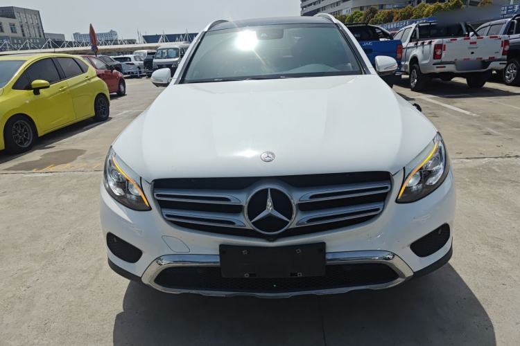 Used Mercedes-Benz GLC 2016 GLC 300 4MATIC Dynamic Model
