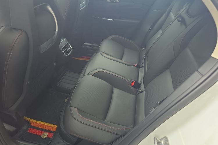 Used Lynk & Co 02 2018 1.5T DCT Two-Wheel Drive Pro Version China V Emission Standard
