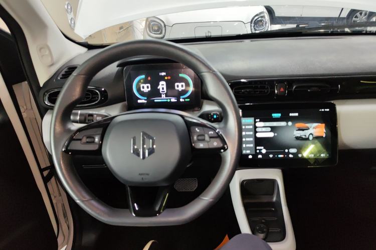 Used Leapmotor T03 2022 Agate Edition Center Console