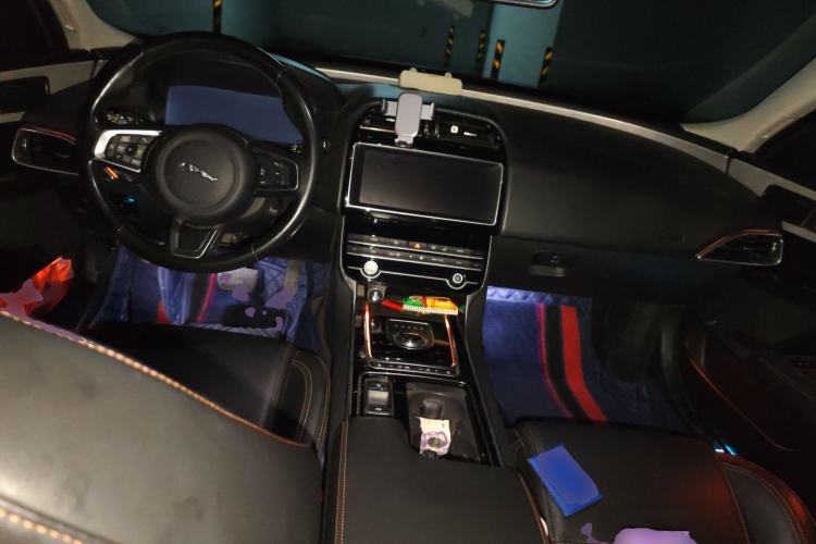 Used Jaguar XEL 2019 2.0T 200 PS Deluxe Edition
