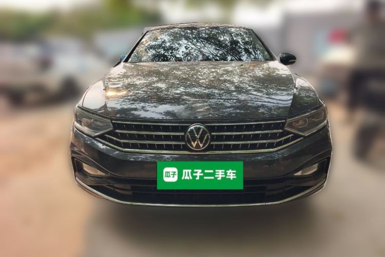 Used Volkswagen Magotan 2023 2 Million Units Commemorative Edition 330TSI DSG Luxury Version Exterior 1