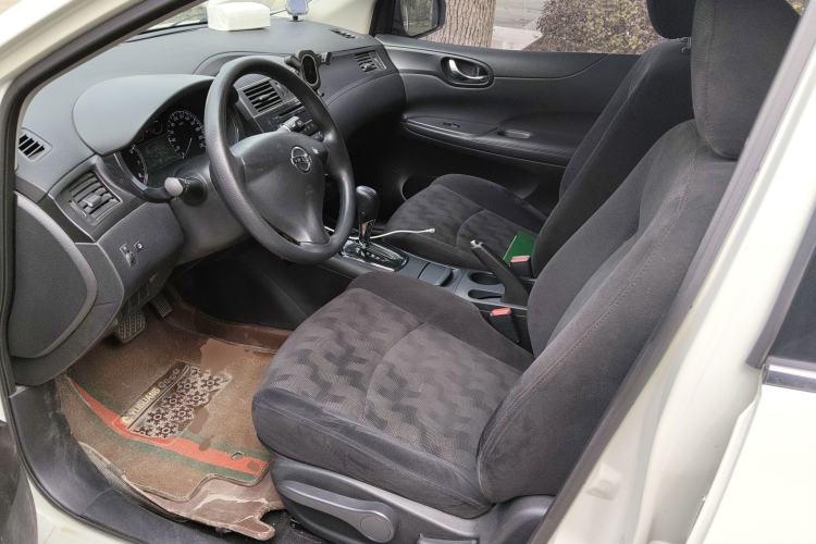 Used Nissan Tiida 2014 1.6L CVT Comfort Model
