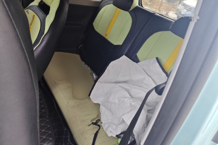 Used Geely Galaxy Panda 2023 Panda Mini 120km Super Cute Bear Left Rear Seat