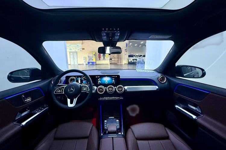 Used Mercedes-Benz GLB 2022 Updated GLB 200 Fashion Edition