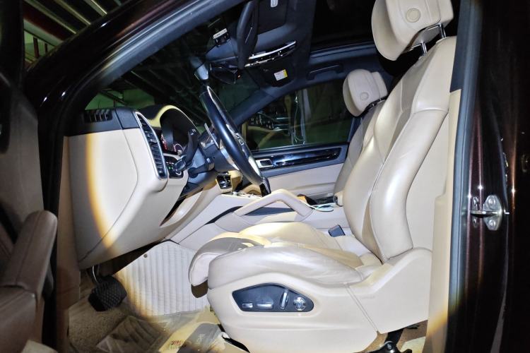 Used Porsche Cayenne E-Hybrid 2019 Cayenne E-Hybrid 2.0T