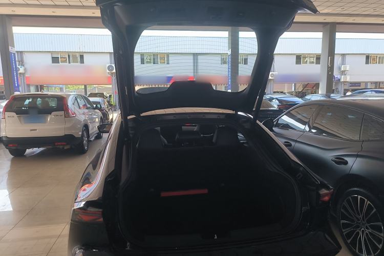 Used CHANGAN UNI-V 2025 Model Third-Generation 2.0T Dynamic Edition
