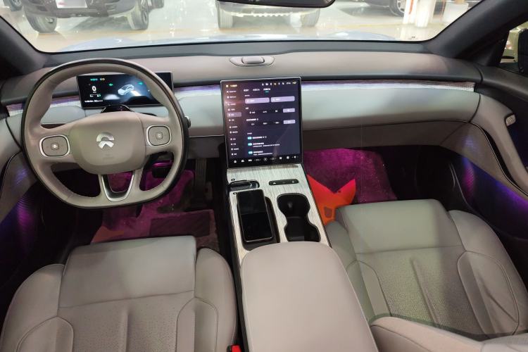 Used Nio ET5T 2023 75 kWh Touring