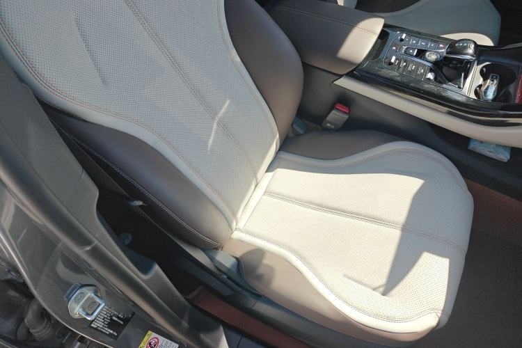 Used BYD Qin PLUS 2024 HONOR Edition DM-i 55KM Leading Model
