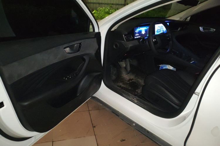 Used Roewe D7 2025 DMH 125km World Champion Excellence Edition
