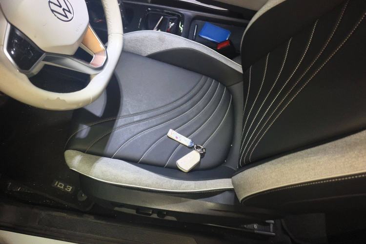 Used Volkswagen ID.3 2022 Pro Smart Edition Left Front Seat