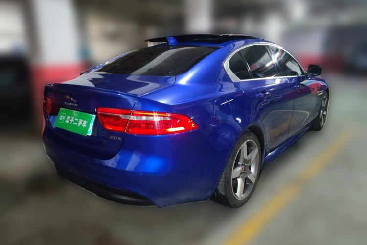 Used Jaguar XE 2017 2.0T 200 PS R-Sport
