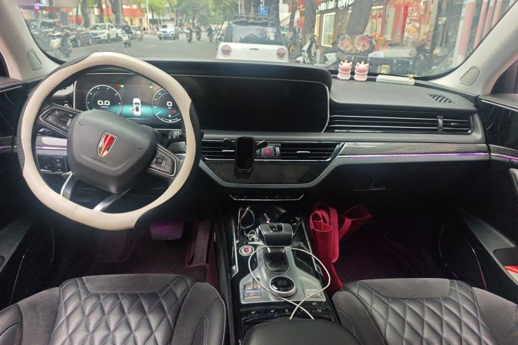 Used Hongqi HS5 2019 2.0T Smart Connect Flagship All-Wheel-Drive Version Interior 2