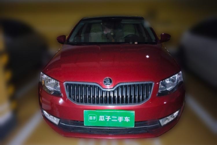 Used Skoda Octavia 2015 1.6L Automatic Yijun Edition Front
