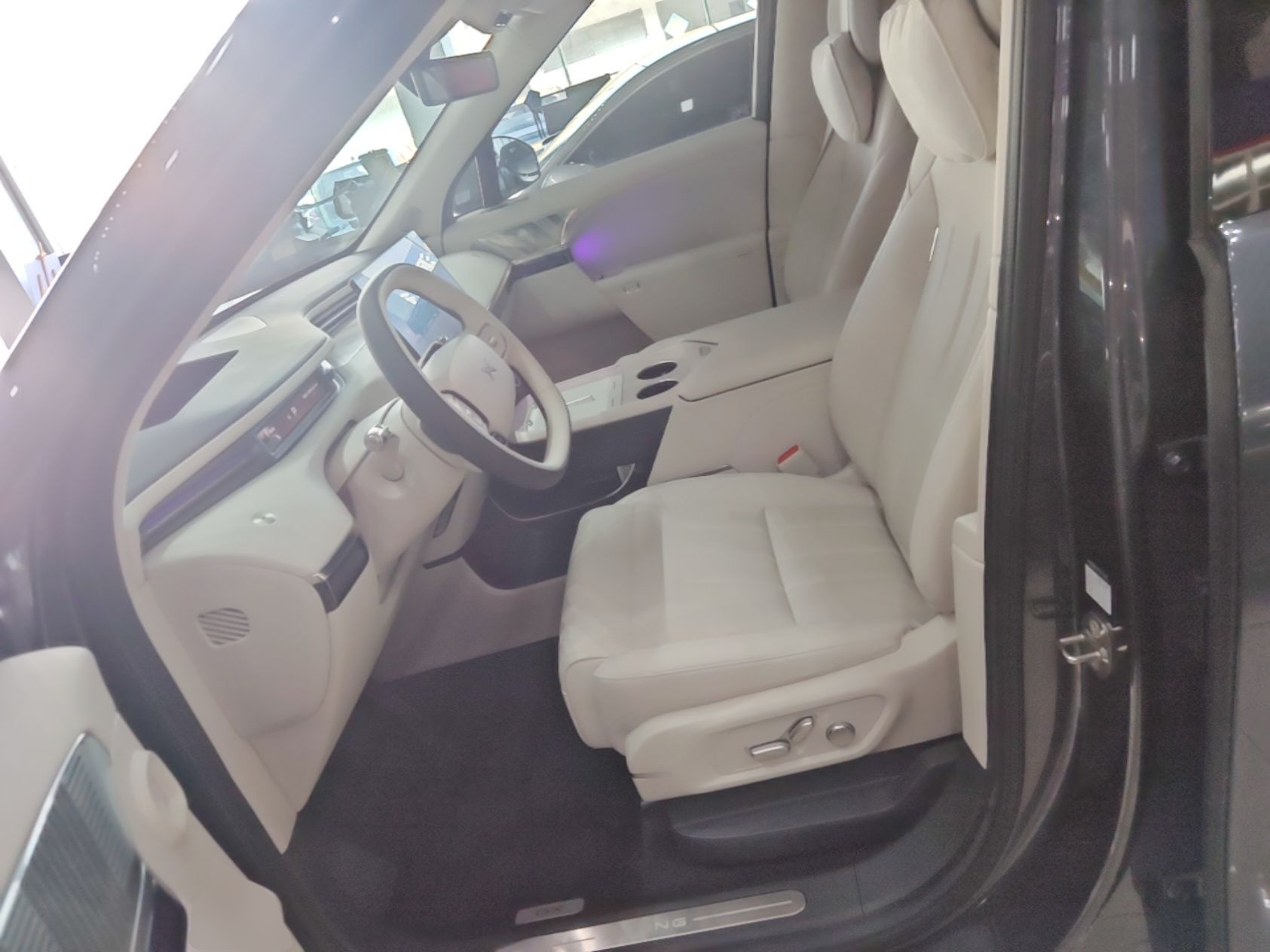 XPeng GX 2026 Model, Pure Electric 750 Four-Wheel-Drive Flagship Edition — снимка 17