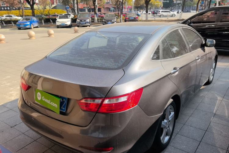 Used Bestune B70 2014 2.0L automatic luxury version