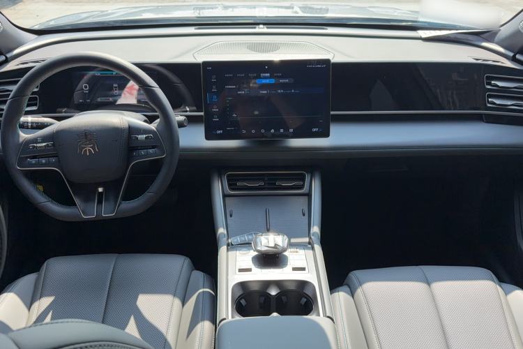 Used BYD Qin L 2024 DM-i 80KM Beyond Model