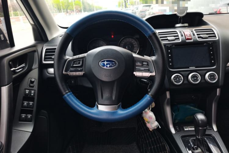 Used Subaru Forester 2015 2.0i Special Edition Commemorative Model
