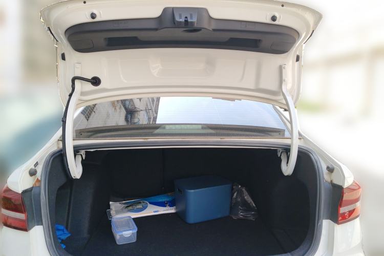 Used Volkswagen Lavida 2022 1.5L Automatic Comfort Edition Trunk