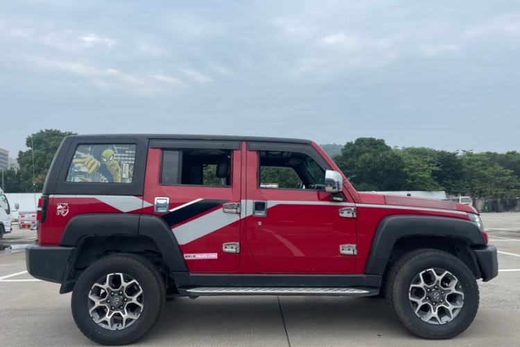 Used BAIC Off-Road BJ40 2017 40L 2.3T Automatic All-Wheel Drive Ring of the Tower Champion Edition
