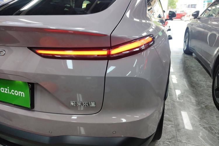 Used ONVO L60 2024 60 kWh All-Wheel Drive