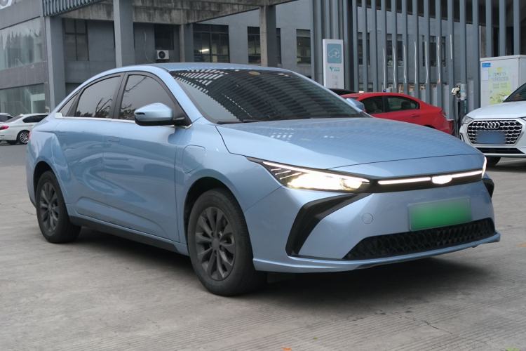 Used Geometry G6 2022 620 New Le Xinying
