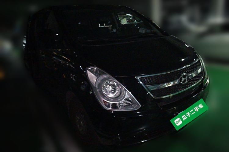 Used Hyundai H-1 Starex 2011 2.4L Comfort Edition
