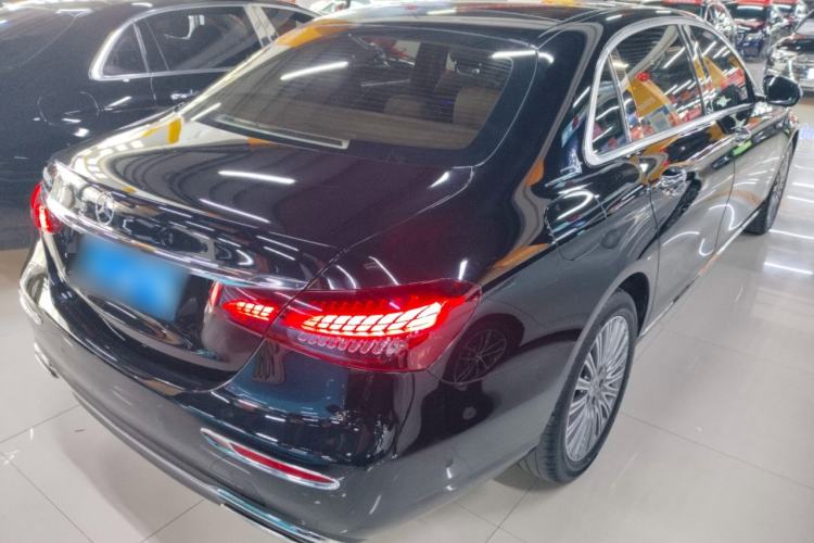 Used Mercedes-Benz E-Class 2023 Updated E 300 L Fashion Edition
