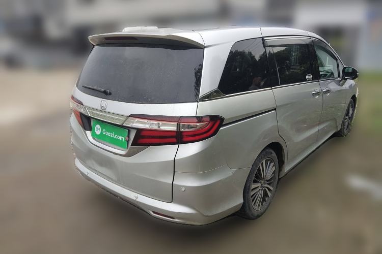 Used Honda Odyssey 2015 Updated Version 2.4L Smart Edition
