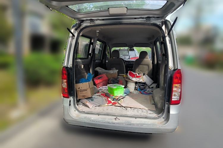 Used Wuling Rongguang V 2019 1.5L Van - Utility Model
