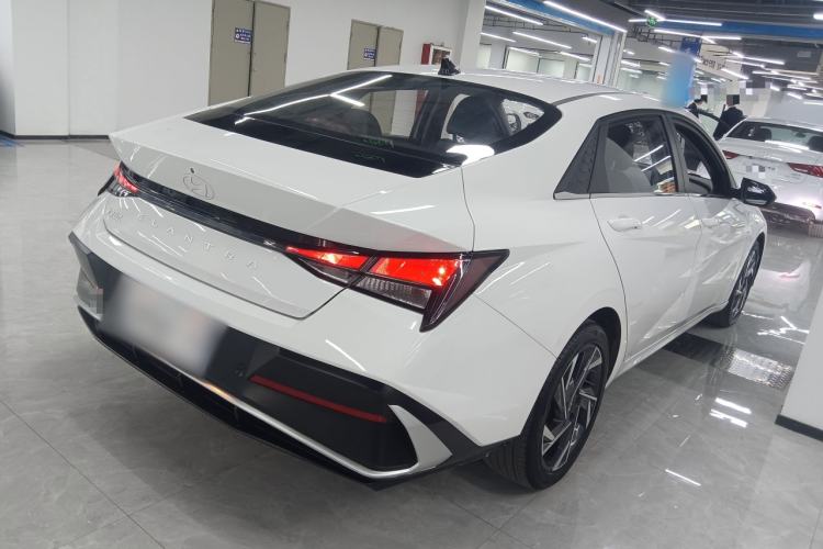 Used Hyundai Elantra 2023 1.5L CVT GLX Elite Edition
