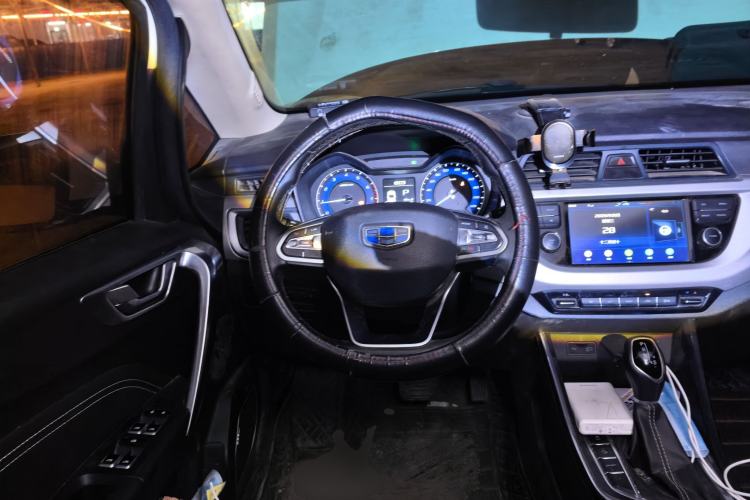 Used Geely Auto Vision X3 2019 Upgraded Model 1.5L CVT Elite Version
